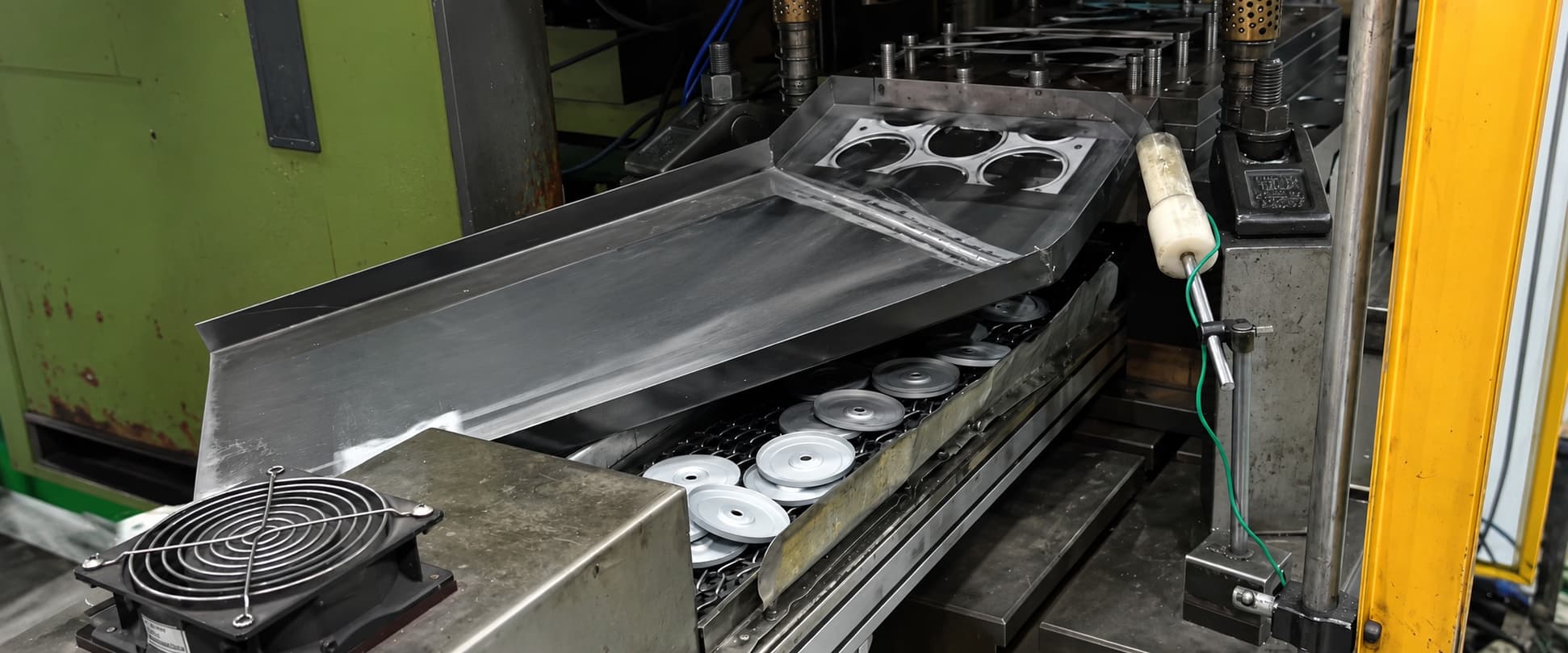 Engine oil filter metal stamping process